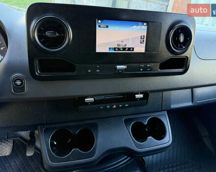 Белый Мерседес Sprinter, объемом двигателя 2.2 л и пробегом 270 тыс. км за 34900 $, фото 11 на Automoto.ua