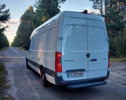 Белый Мерседес Sprinter, объемом двигателя 2.14 л и пробегом 232 тыс. км за 30000 $, фото 2 на Automoto.ua