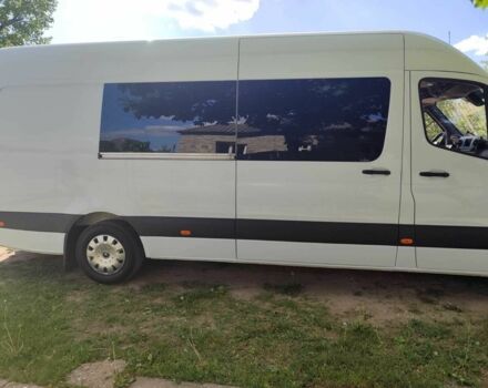 Білий Мерседес Sprinter, об'ємом двигуна 0.22 л та пробігом 193 тис. км за 45000 $, фото 4 на Automoto.ua