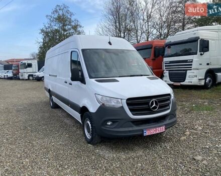 Белый Мерседес Sprinter, объемом двигателя 2.2 л и пробегом 256 тыс. км за 24500 $, фото 1 на Automoto.ua