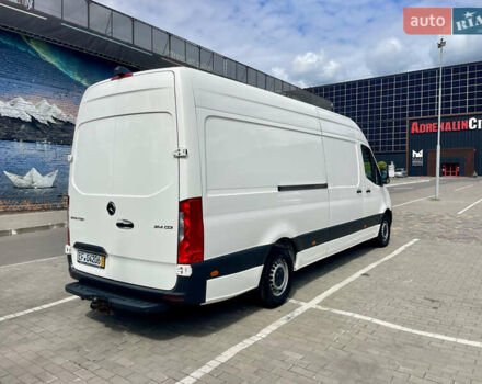 Белый Мерседес Sprinter, объемом двигателя 2.2 л и пробегом 257 тыс. км за 26000 $, фото 5 на Automoto.ua