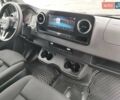 Белый Мерседес Sprinter, объемом двигателя 2.2 л и пробегом 233 тыс. км за 26999 $, фото 2 на Automoto.ua