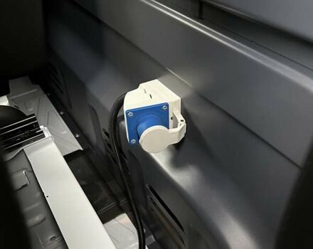 Білий Мерседес Sprinter, об'ємом двигуна 2.2 л та пробігом 235 тис. км за 29000 $, фото 22 на Automoto.ua