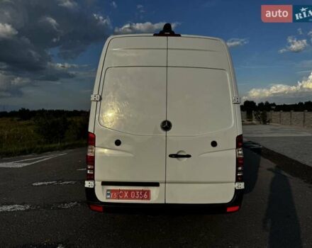 Белый Мерседес Sprinter, объемом двигателя 30 л и пробегом 198 тыс. км за 28500 $, фото 4 на Automoto.ua