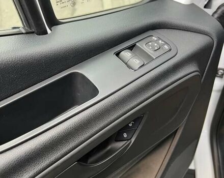 Білий Мерседес Sprinter, об'ємом двигуна 2.2 л та пробігом 235 тис. км за 29000 $, фото 19 на Automoto.ua