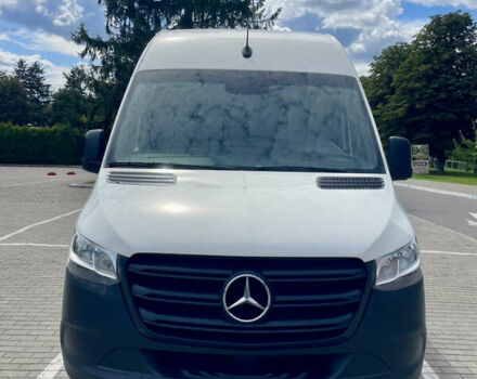 Белый Мерседес Sprinter, объемом двигателя 2.2 л и пробегом 257 тыс. км за 26000 $, фото 1 на Automoto.ua