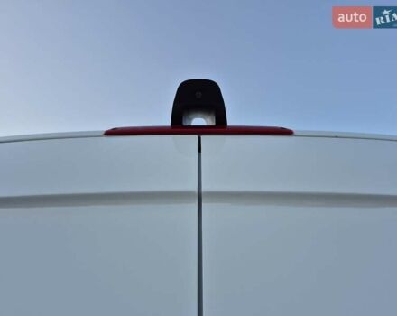 Белый Мерседес Sprinter, объемом двигателя 0 л и пробегом 236 тыс. км за 23555 $, фото 17 на Automoto.ua