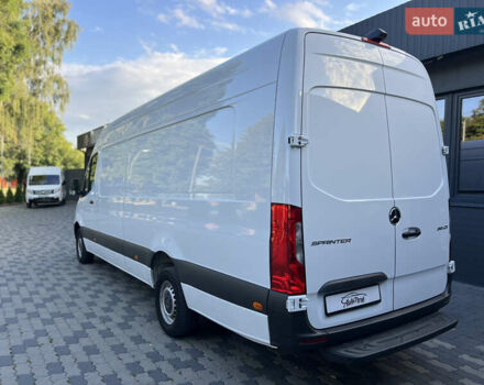 Белый Мерседес Sprinter, объемом двигателя 2.99 л и пробегом 190 тыс. км за 48814 $, фото 9 на Automoto.ua