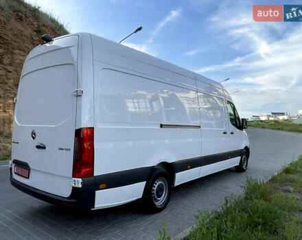Білий Мерседес Sprinter, об'ємом двигуна 2.2 л та пробігом 280 тис. км за 23800 $, фото 73 на Automoto.ua