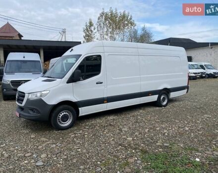 Белый Мерседес Sprinter, объемом двигателя 2.2 л и пробегом 256 тыс. км за 24500 $, фото 9 на Automoto.ua