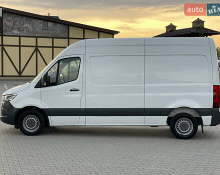 Белый Мерседес Sprinter, объемом двигателя 2.2 л и пробегом 51 тыс. км за 27800 $, фото 18 на Automoto.ua