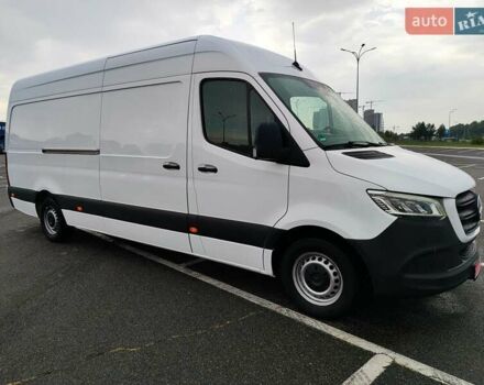 Белый Мерседес Sprinter, объемом двигателя 2.2 л и пробегом 233 тыс. км за 26999 $, фото 12 на Automoto.ua