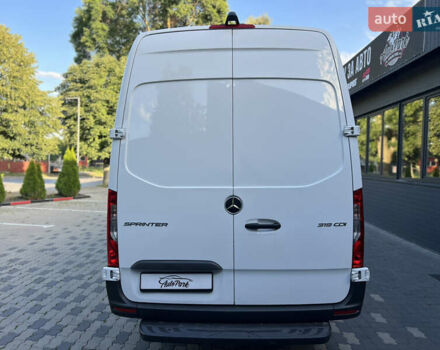 Белый Мерседес Sprinter, объемом двигателя 2.99 л и пробегом 190 тыс. км за 48814 $, фото 8 на Automoto.ua
