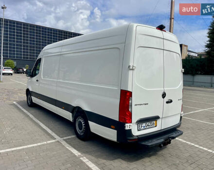 Белый Мерседес Sprinter, объемом двигателя 2.2 л и пробегом 257 тыс. км за 26000 $, фото 11 на Automoto.ua
