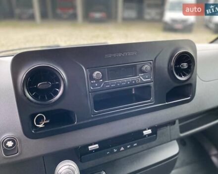 Белый Мерседес Sprinter, объемом двигателя 2.2 л и пробегом 156 тыс. км за 23850 $, фото 47 на Automoto.ua