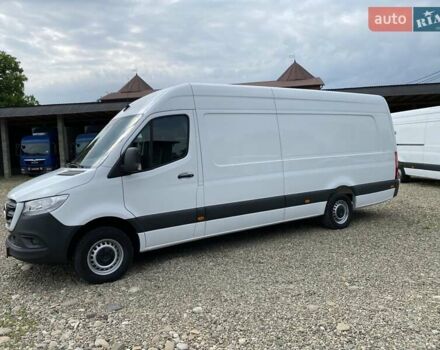Белый Мерседес Sprinter, объемом двигателя 2.2 л и пробегом 156 тыс. км за 23850 $, фото 5 на Automoto.ua