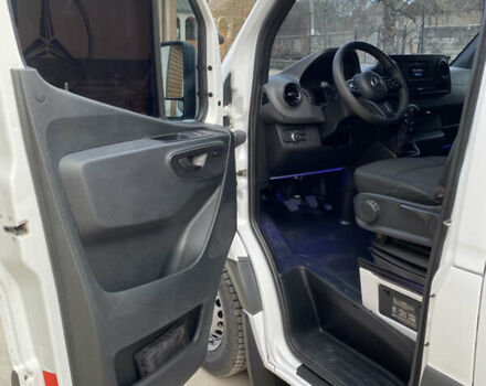 Белый Мерседес Sprinter, объемом двигателя 2.2 л и пробегом 500 тыс. км за 27200 $, фото 14 на Automoto.ua