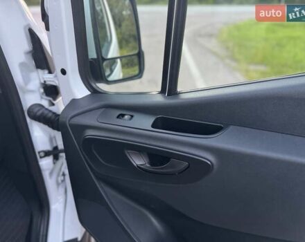 Білий Мерседес Sprinter, об'ємом двигуна 2.14 л та пробігом 261 тис. км за 25800 $, фото 60 на Automoto.ua