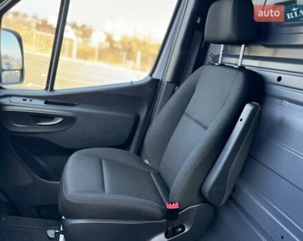 Белый Мерседес Sprinter, объемом двигателя 2.14 л и пробегом 261 тыс. км за 24900 $, фото 28 на Automoto.ua