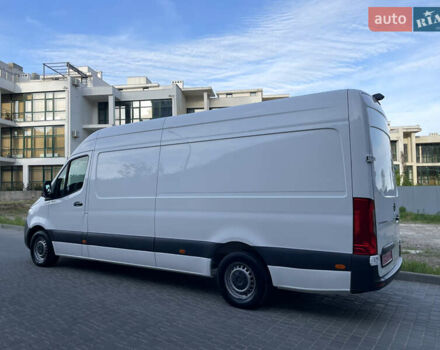 Білий Мерседес Sprinter, об'ємом двигуна 2.2 л та пробігом 280 тис. км за 23800 $, фото 5 на Automoto.ua
