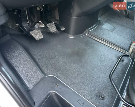Білий Мерседес Sprinter, об'ємом двигуна 2.2 л та пробігом 280 тис. км за 23800 $, фото 27 на Automoto.ua
