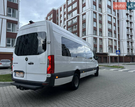 Белый Мерседес Sprinter, объемом двигателя 2.99 л и пробегом 250 тыс. км за 65000 $, фото 4 на Automoto.ua