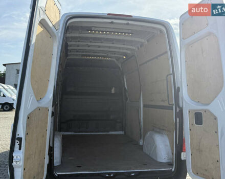 Белый Мерседес Sprinter, объемом двигателя 2.14 л и пробегом 234 тыс. км за 20800 $, фото 13 на Automoto.ua