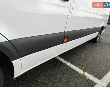 Белый Мерседес Sprinter, объемом двигателя 2.2 л и пробегом 233 тыс. км за 26999 $, фото 30 на Automoto.ua