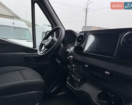 Белый Мерседес Sprinter, объемом двигателя 2.14 л и пробегом 262 тыс. км за 23700 $, фото 25 на Automoto.ua