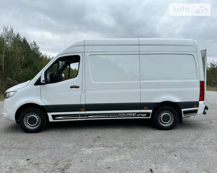 Белый Мерседес Sprinter, объемом двигателя 2.14 л и пробегом 230 тыс. км за 26900 $, фото 4 на Automoto.ua