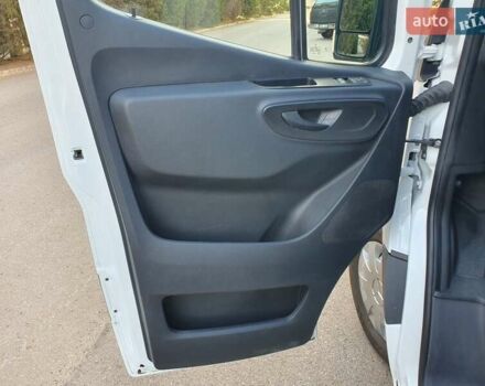 Білий Мерседес Sprinter, об'ємом двигуна 2.14 л та пробігом 255 тис. км за 24500 $, фото 7 на Automoto.ua
