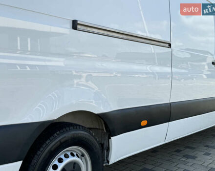 Белый Мерседес Sprinter, объемом двигателя 2.2 л и пробегом 236 тыс. км за 22750 $, фото 31 на Automoto.ua