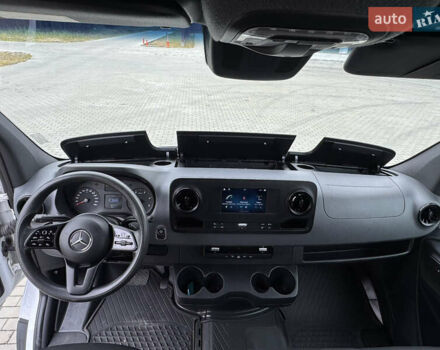 Белый Мерседес Sprinter, объемом двигателя 3 л и пробегом 280 тыс. км за 36700 $, фото 30 на Automoto.ua