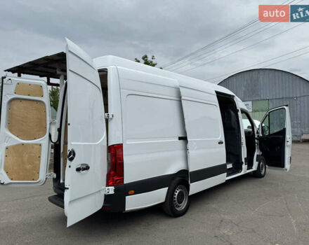 Белый Мерседес Sprinter, объемом двигателя 2.2 л и пробегом 276 тыс. км за 26800 $, фото 55 на Automoto.ua