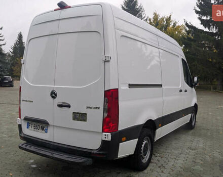 Белый Мерседес Sprinter, объемом двигателя 0 л и пробегом 212 тыс. км за 24200 $, фото 13 на Automoto.ua