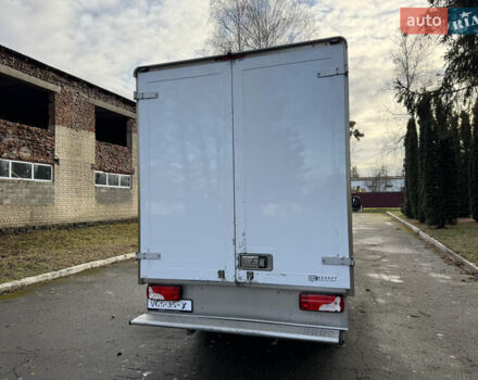 Белый Мерседес Sprinter, объемом двигателя 2.2 л и пробегом 293 тыс. км за 28800 $, фото 12 на Automoto.ua