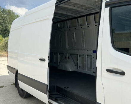 Белый Мерседес Sprinter, объемом двигателя 2.99 л и пробегом 32 тыс. км за 49900 $, фото 8 на Automoto.ua