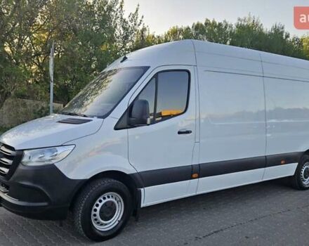 Белый Мерседес Sprinter, объемом двигателя 2.2 л и пробегом 174 тыс. км за 27500 $, фото 37 на Automoto.ua