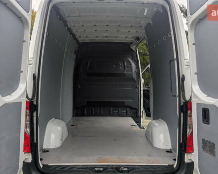 Белый Мерседес Sprinter, объемом двигателя 0 л и пробегом 212 тыс. км за 24200 $, фото 24 на Automoto.ua