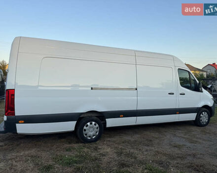 Белый Мерседес Sprinter, объемом двигателя 2.2 л и пробегом 212 тыс. км за 30800 $, фото 11 на Automoto.ua