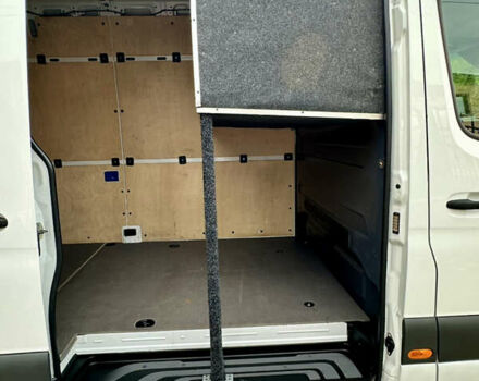 Белый Мерседес Sprinter, объемом двигателя 2.99 л и пробегом 373 тыс. км за 62700 $, фото 23 на Automoto.ua