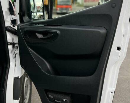 Белый Мерседес Sprinter, объемом двигателя 2.2 л и пробегом 230 тыс. км за 22699 $, фото 14 на Automoto.ua