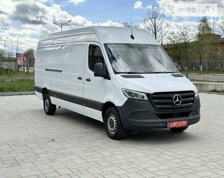 Белый Мерседес Sprinter, объемом двигателя 3 л и пробегом 260 тыс. км за 34850 $, фото 2 на Automoto.ua