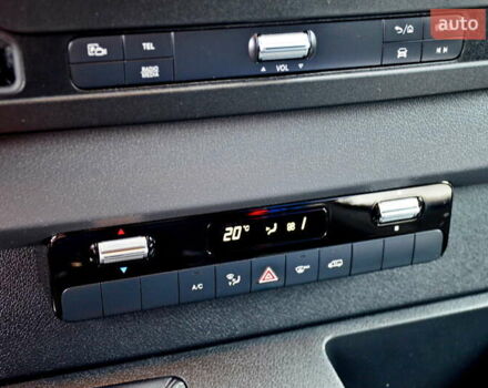 Белый Мерседес Sprinter, объемом двигателя 2.1 л и пробегом 144 тыс. км за 28500 $, фото 21 на Automoto.ua