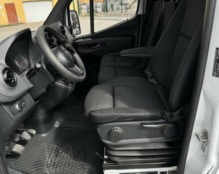 Белый Мерседес Sprinter, объемом двигателя 3 л и пробегом 260 тыс. км за 34850 $, фото 11 на Automoto.ua
