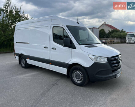 Белый Мерседес Sprinter, объемом двигателя 2.2 л и пробегом 230 тыс. км за 22699 $, фото 1 на Automoto.ua