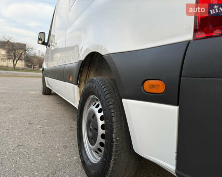 Белый Мерседес Sprinter, объемом двигателя 2.14 л и пробегом 230 тыс. км за 21500 $, фото 15 на Automoto.ua