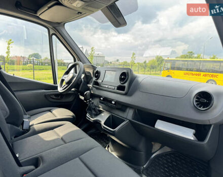 Белый Мерседес Sprinter, объемом двигателя 2.2 л и пробегом 236 тыс. км за 22750 $, фото 40 на Automoto.ua