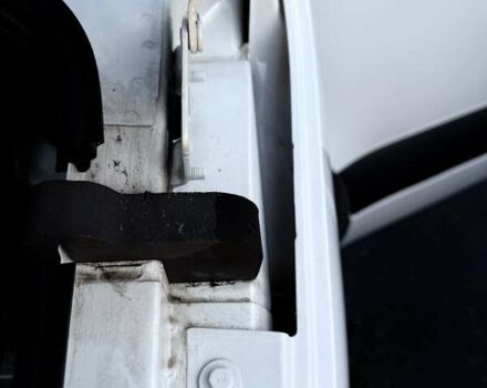 Мерседес Sprinter 2020 в Киеве на Automoto.ua Белый Мерседес Sprinter, объемом двигателя 2.2 л и пробегом 288 тыс. км за 23850 $, фото 56 на Automoto.ua