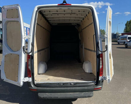 Белый Мерседес Sprinter, объемом двигателя 2.1 л и пробегом 350 тыс. км за 24300 $, фото 17 на Automoto.ua